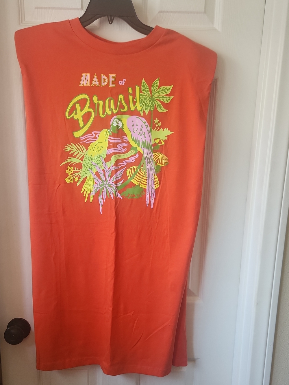 FARM Rio Bright Orange Parrot Graphic Pet Bird Tee